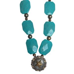Faux Turquoise Western Southwestern Chunky Beaded Statement Necklace